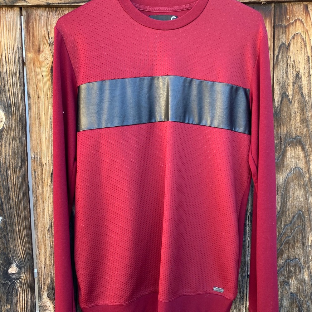 Men’s sweater